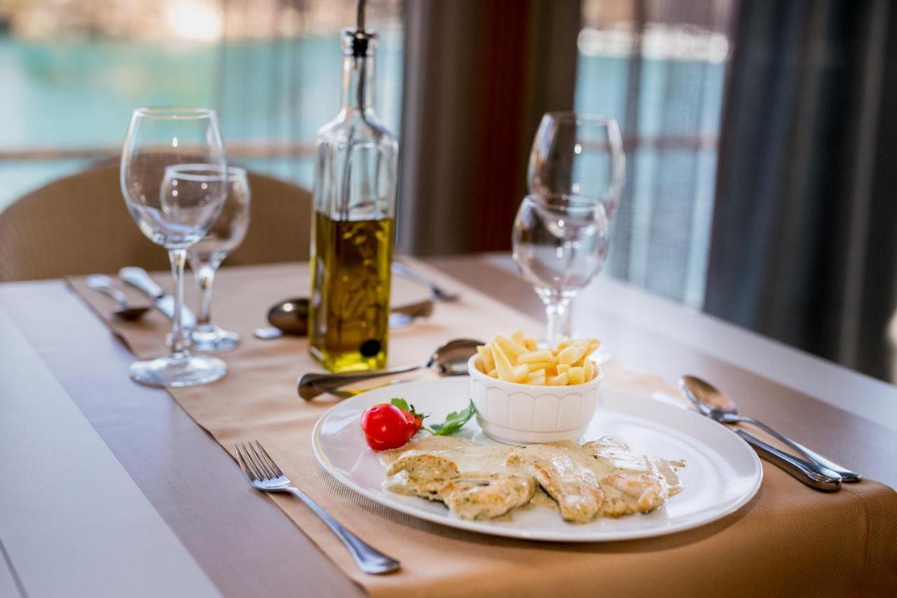 Hotel Opal Exclusive Bihać מראה חיצוני תמונה